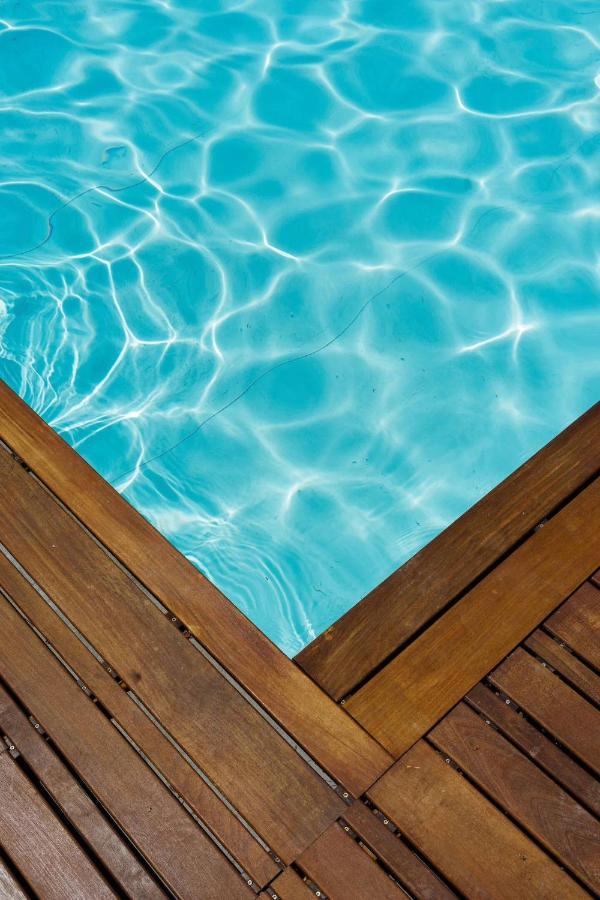 Flh Mouraria Art Apartment With Pool Lisbon Exterior photo